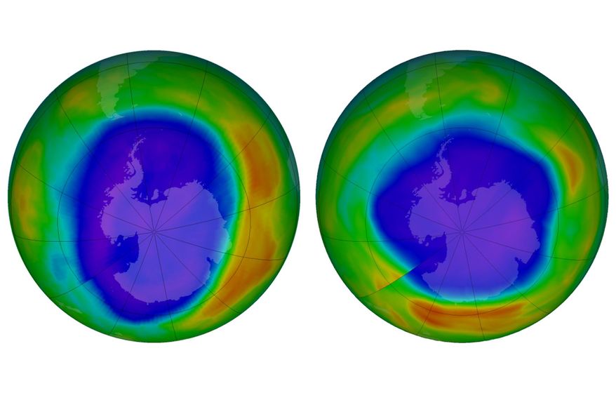 Koncentrace ozónu nad Antarktidou v říjnu roku 2000 (vlevo) a 2018 (vpravo). Modré a fialové barvy označují nižší koncentrace.